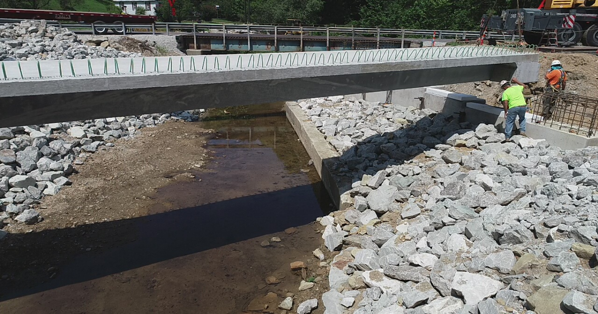The report evaluates the field performance of the Fourteen Mile Bridge in Lincoln County, West Virginia. Photo by SSSBA.